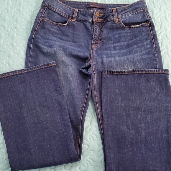 Jeans - Picture 3 of 3